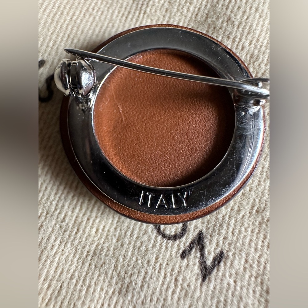 Louis Vuitton Logo Button Pin-Authentic - Picture 3 of 3